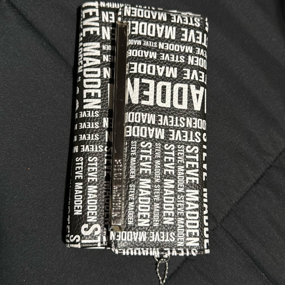 Steve Madden wallet